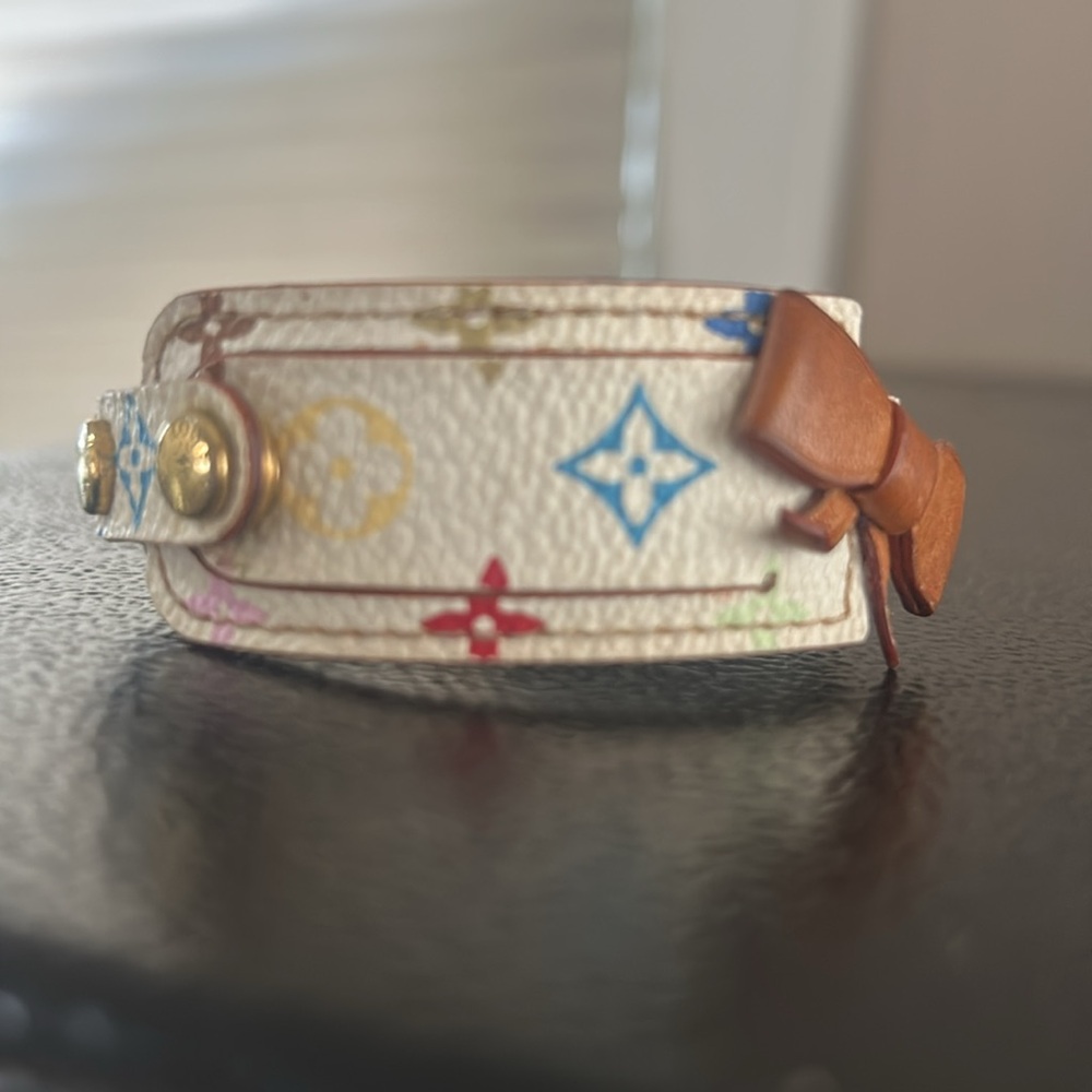 Louis Vuitton x Murakami Leather Monogram ID Bracelet - Picture 4 of 13